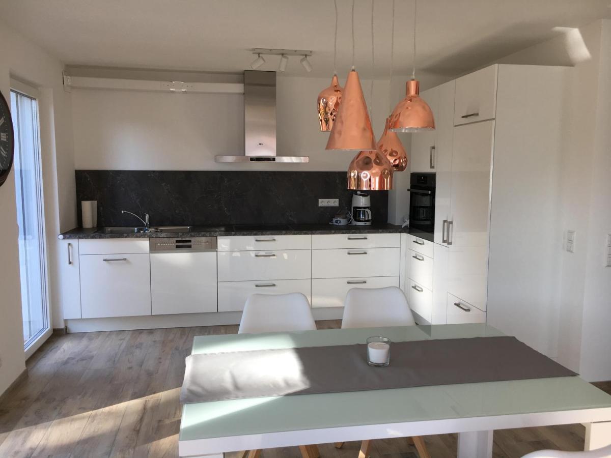 Ferienwohnungen Lamisto Am Waldesrand Neckartenzlingen Dış mekan fotoğraf